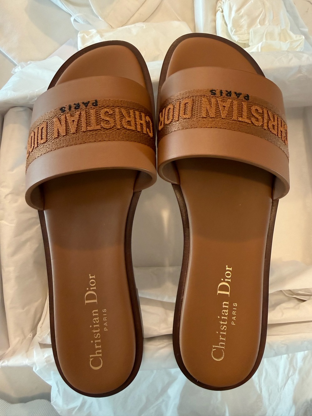 NWT Christian Dior Dway Tan toile Logo Leather Slide Sandals